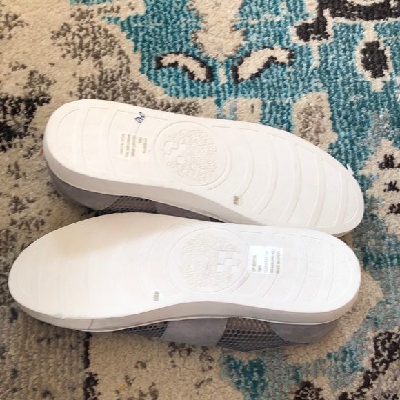 Vince Camuto Size 10 Gray Sneakers - Picture 3 of 3